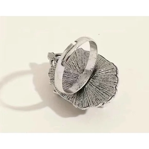 Bat Ring Halloween Gothic Victorian‎ Cameo Faux Onyx Gemstone Open Finger - Picture 5 of 5